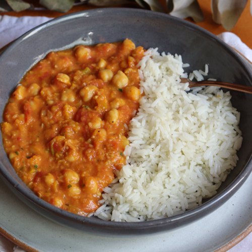 Curry de Grão-de-Bico e Abóbora • Raquelícias por Raquel Arellano